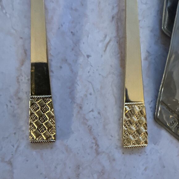 Supreme Cutlery By Towle 50 Piece Set Gold Plated Over Stainless Flatware Vtg - Picture 3 of 4